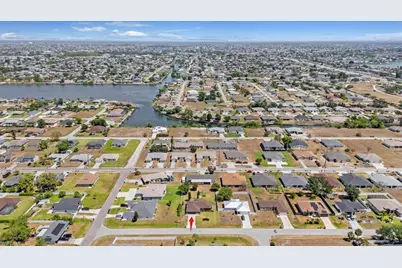 507 SE 8th Ter, Cape Coral, FL 33990 - Photo 39