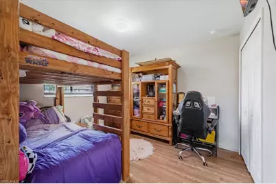 507 SE 8th Ter, Cape Coral, FL 33990 - Photo 23