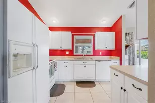 507 SE 8th Terrace, Cape Coral, FL 33990 - Photo 13