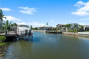 1589 Osprey Ave, Naples, FL 34102 - Photo 15