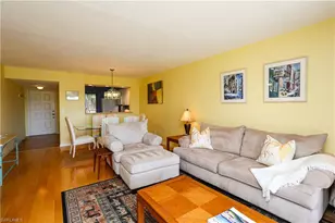 1075 Foxfire Ln, Naples, FL 34104 - Photo 1