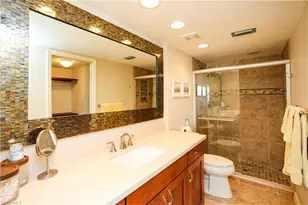 1075 Foxfire Ln, Naples, FL 34104 - Photo 13