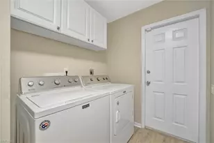 8216 Breton Cir, Fort Myers, FL 33912 - Photo 23