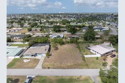 5206 Sunnybrook Ct, Cape Coral, FL 33904 - Photo 5