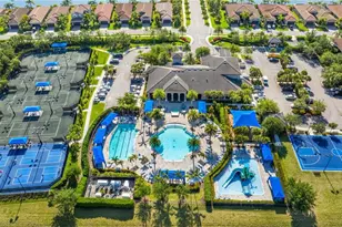 11717 Meadowrun Cir, Fort Myers, FL 33913 - Photo 3