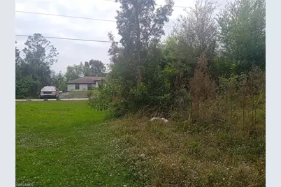 3512 26th St SW, Lehigh Acres, FL 33976 - Photo 5