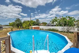 725 Sesame Ct, Cape Coral, FL 33904 - Photo 21