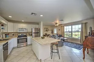 725 Sesame Ct, Cape Coral, FL 33904 - Photo 5