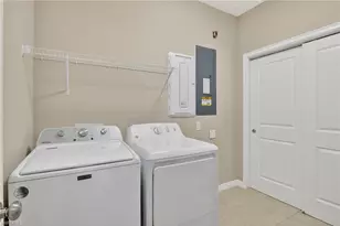 9386 Pocida Ct, Naples, FL 34119 - Photo 25