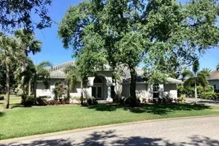 3510 Lakemont Dr, Bonita Springs, FL 34134 - Photo 1