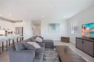 2603 Seychelles Cir, Naples, FL 34112 - Photo 5