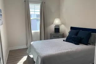 208 Indies Dr E, Naples, FL 34114 - Photo 27