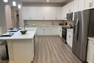 208 Indies Dr E, Naples, FL 34114 - Photo 5