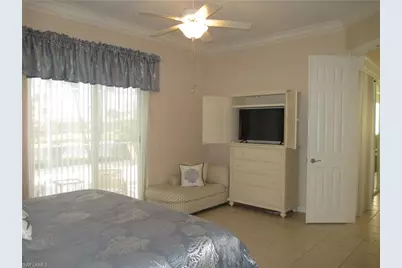 4345 Montalvo Ct, Naples, FL 34109 - Photo 11
