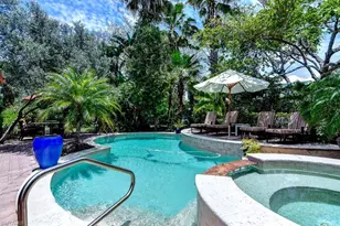 605 6th Ave N, Naples, FL 34102 - Photo 1