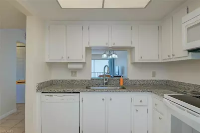 3030 Binnacle Dr #305, Naples, FL 34103 - Photo 19