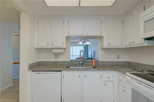 3030 Binnacle Dr, Naples, FL 34103 - Photo 19