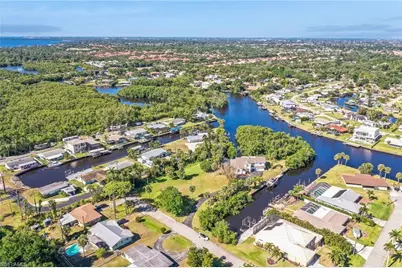 1182 Betmar Blvd, North Fort Myers, FL 33903 - Photo 31