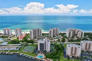 10851 Gulf Shore Dr, Naples, FL 34108 - Photo 41