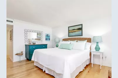 10851 Gulf Shore Dr #605, Naples, FL 34108 - Photo 17