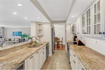 10851 Gulf Shore Dr #502, Naples, FL 34108 - Photo 3