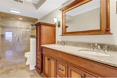 10851 Gulf Shore Dr #502, Naples, FL 34108 - Photo 23