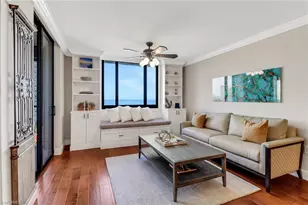 10851 Gulf Shore Dr, Naples, FL 34108 - Photo 13