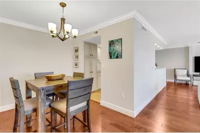 10851 Gulf Shore Dr #502, Naples, FL 34108 - Photo 7