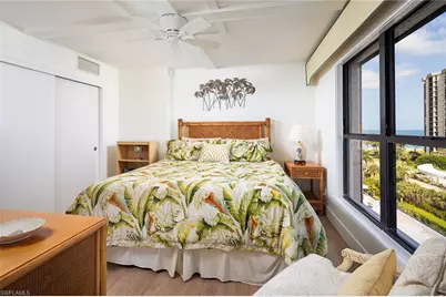 4451 Gulf Shore Blvd N #801, Naples, FL 34103 - Photo 15