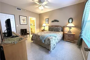 6670 Huntington Lakes Cir, Naples, FL 34119 - Photo 9