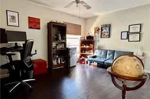 1431 SW Courtyards Terrace, Cape Coral, FL 33914 - Photo 17