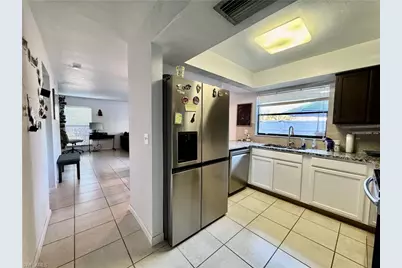 1431 SW Courtyards Ter #115, Cape Coral, FL 33914 - Photo 9