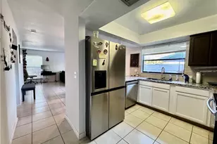 1431 SW Courtyards Terrace, Cape Coral, FL 33914 - Photo 9