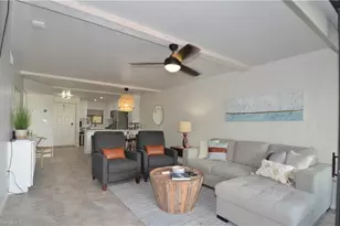 271 Southbay Dr, Naples, FL 34108 - Photo 9