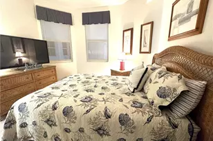 400 Flagship Dr, Naples, FL 34108 - Photo 17