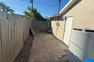 4706 25th Ave SW, Naples, FL 34116 - Photo 37