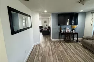 4706 25th Ave SW, Naples, FL 34116 - Photo 5