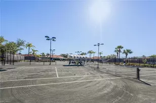 7005 Pinnacle Ln, Naples, FL 34110 - Photo 37