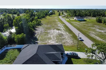 3514 NW 47th St, Cape Coral, FL 33993 - Photo 9