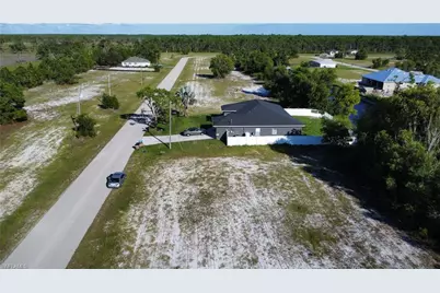 3514 NW 47th St, Cape Coral, FL 33993 - Photo 5