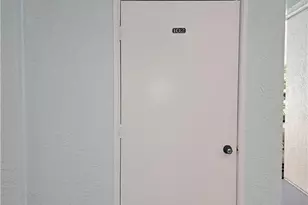 6025 Chardonnay Ln, Naples, FL 34119 - Photo 27