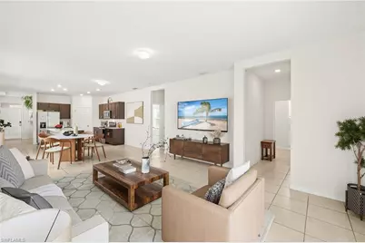 808 Friendship Cir, Labelle, FL 33935 - Photo 9