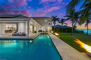 5625 Riverside Dr, Cape Coral, FL 33904 - Photo 9