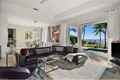 5625 Riverside Dr, Cape Coral, FL 33904 - Photo 45