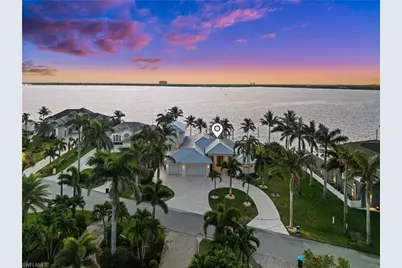 5625 Riverside Dr, Cape Coral, FL 33904 - Photo 15