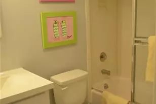 4140 Crayton Rd, Naples, FL 34103 - Photo 9