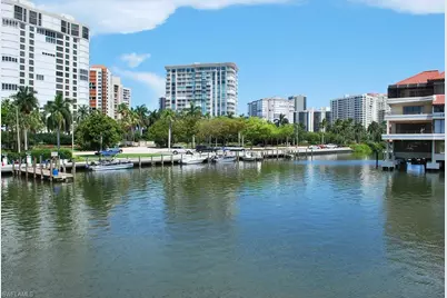 4140 Crayton Rd #D6, Naples, FL 34103 - Photo 13