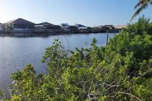 1707 NW 44th Ave, Cape Coral, FL 33993 - Photo 5