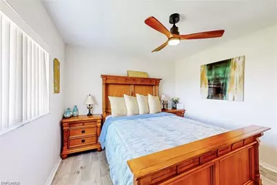 923 SW 28th Ter, Cape Coral, FL 33914 - Photo 23