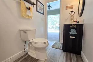 7311 Sean Ln, North Fort Myers, FL 33917 - Photo 19